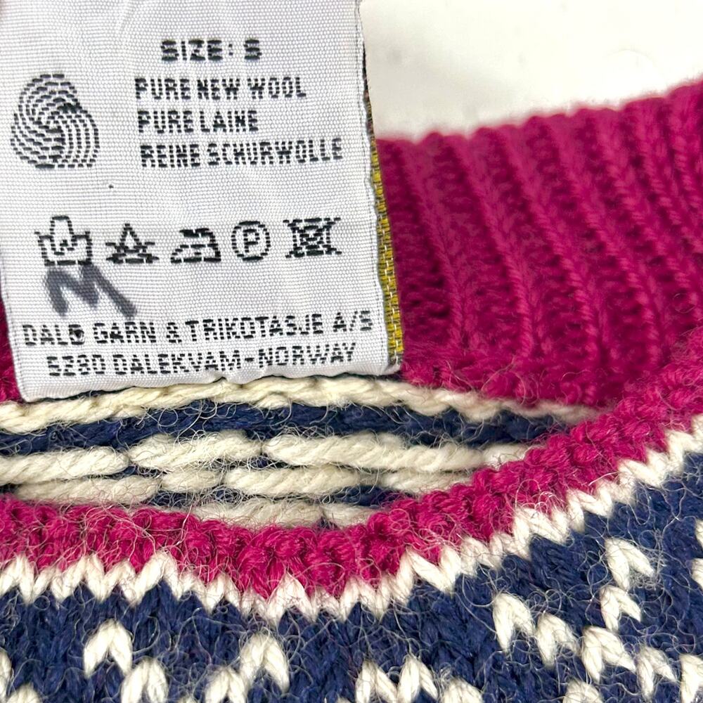 Vintage Dale of Norway Pure New Wool Nordic Fair Isle Chunky Sweater Ski Lodge - Picture 7 of 10
